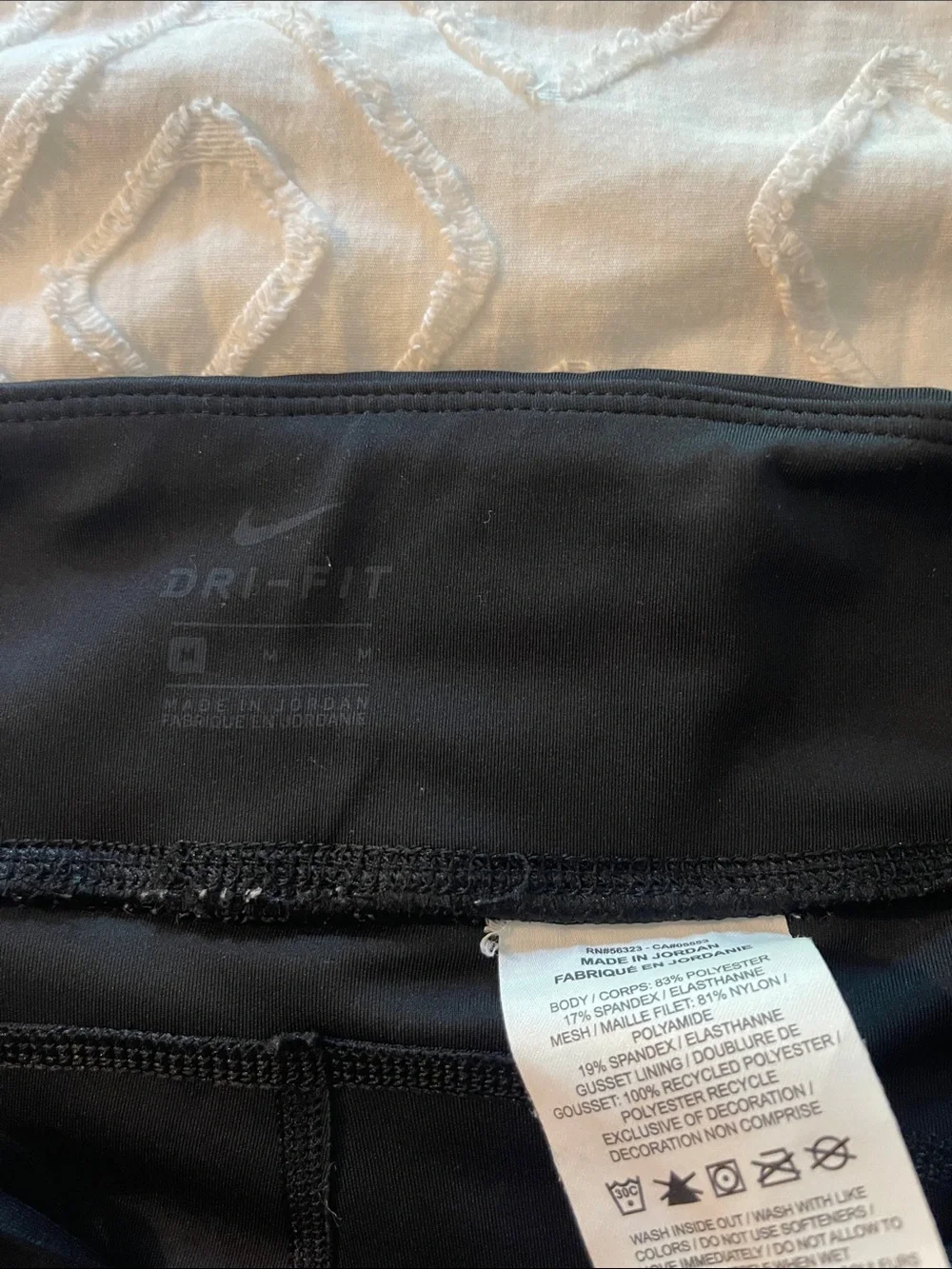Nike Black women size M Athletic Leggings with Drawstring